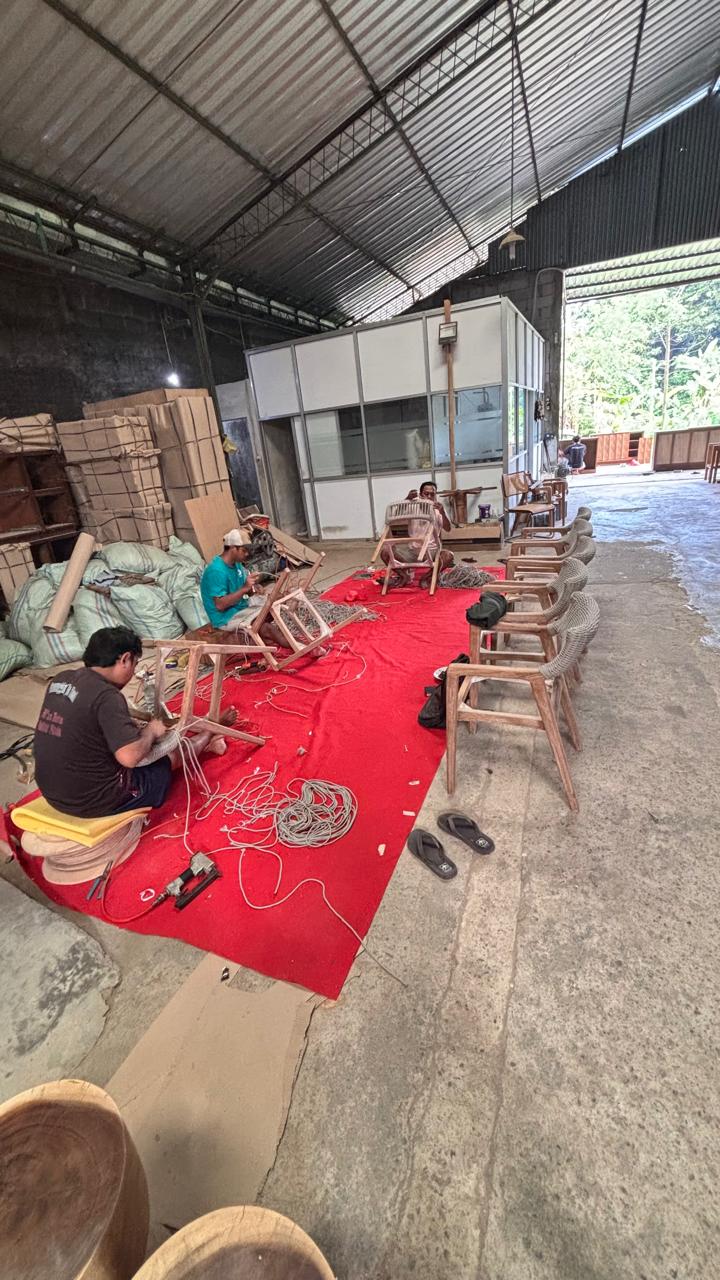 Warehouse 9