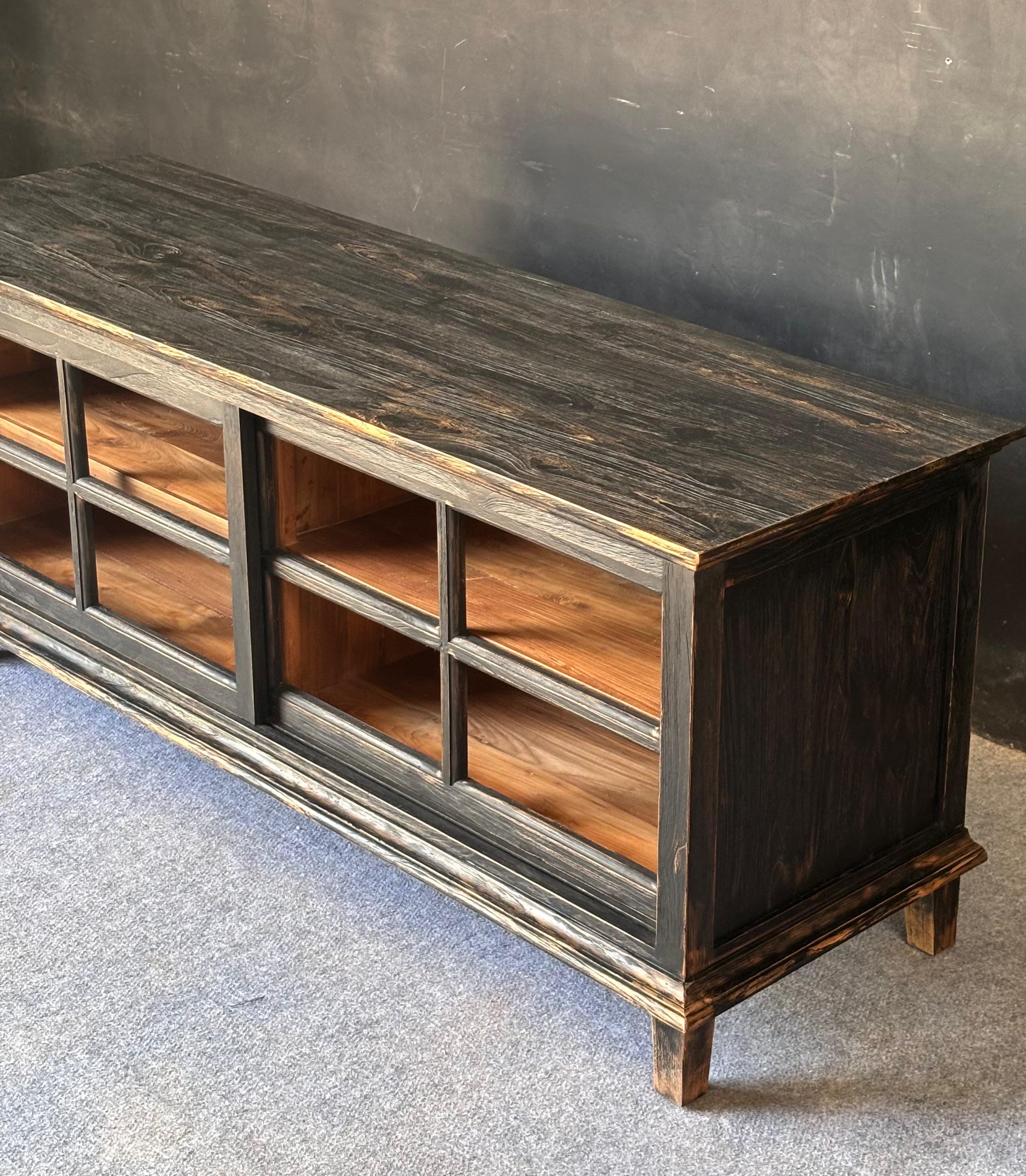 Display Cabinet