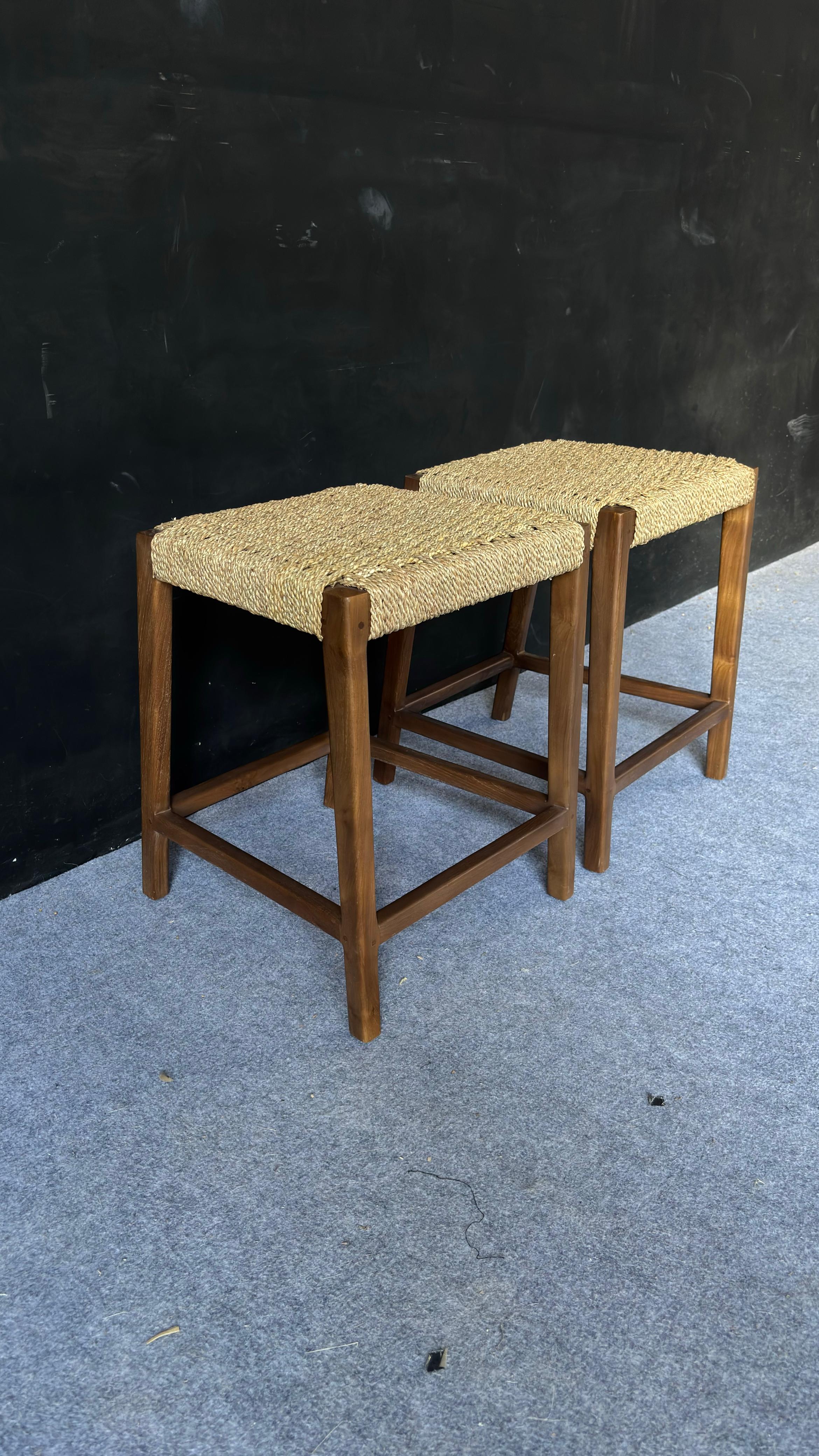Bar Chair/Bar Stool